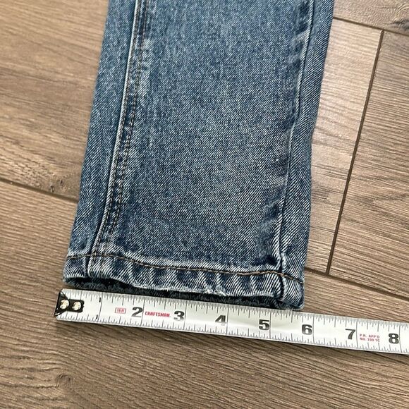 Superdown High Rise Crop Destructed‎ Ankle Jeans Size 27 - Picture 10 of 12